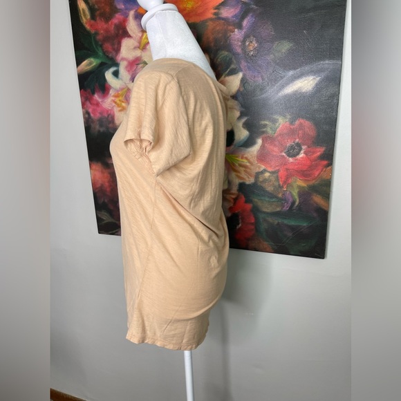 James Perse NWOT Tan Scoop Neck T-shirt Sz 1/S Minimalist Contemporary Chic - Picture 3 of 10